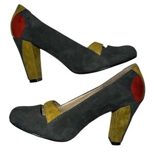 Farylrobin Suede Colorblock Heels Size 6.
